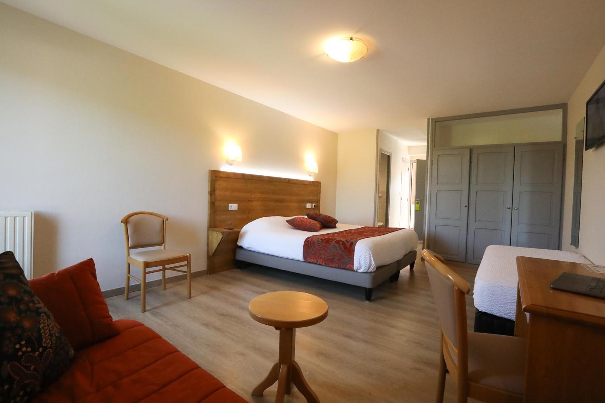 Logis Hotel Spa Restaurant Le Provence Lanarce Ngoại thất bức ảnh