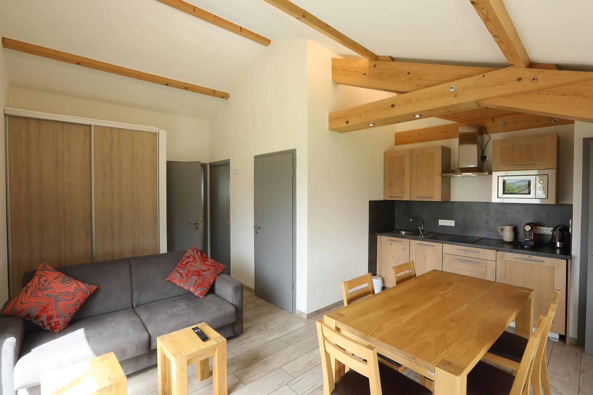Logis Hotel Spa Restaurant Le Provence Lanarce Ngoại thất bức ảnh