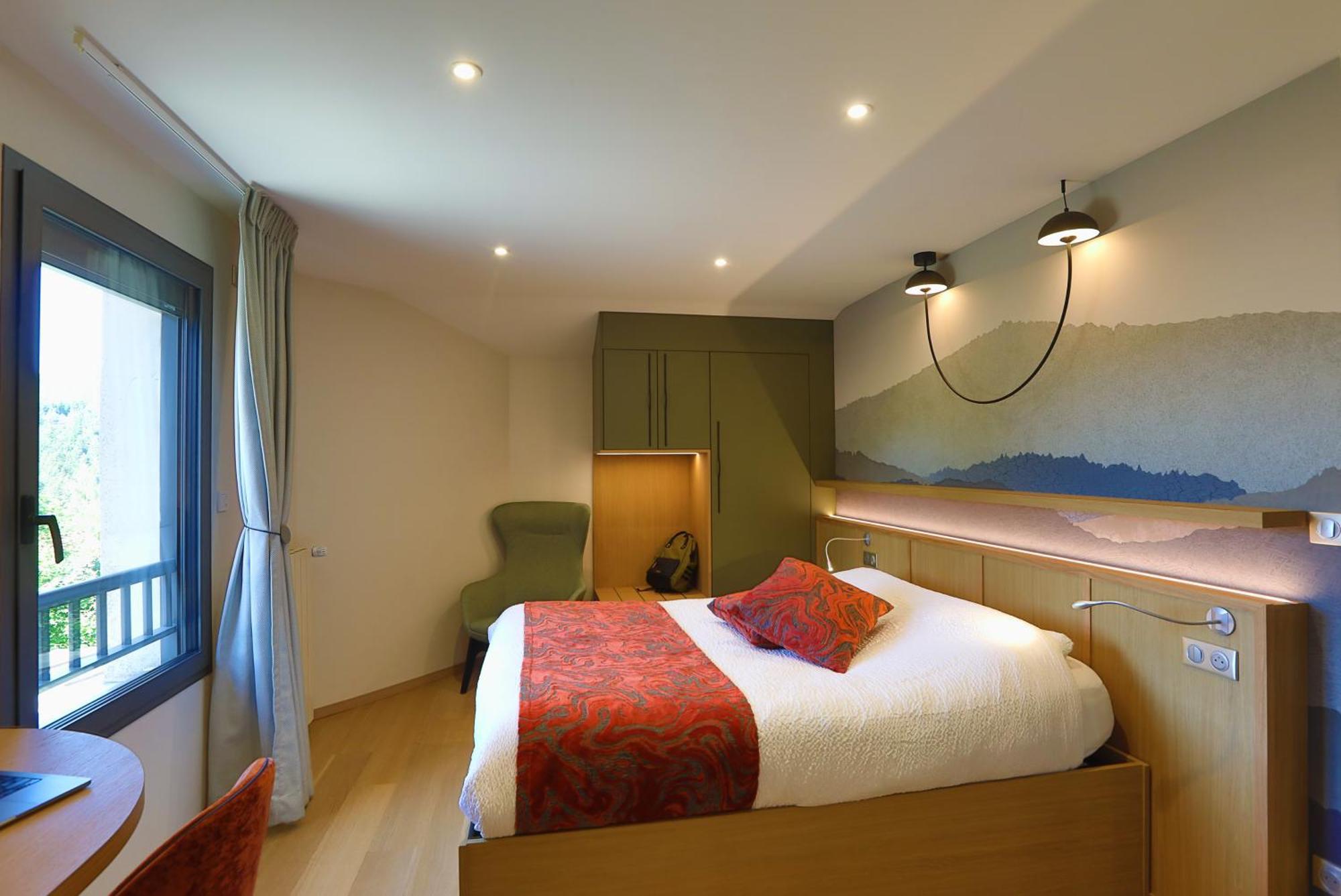 Logis Hotel Spa Restaurant Le Provence Lanarce Ngoại thất bức ảnh
