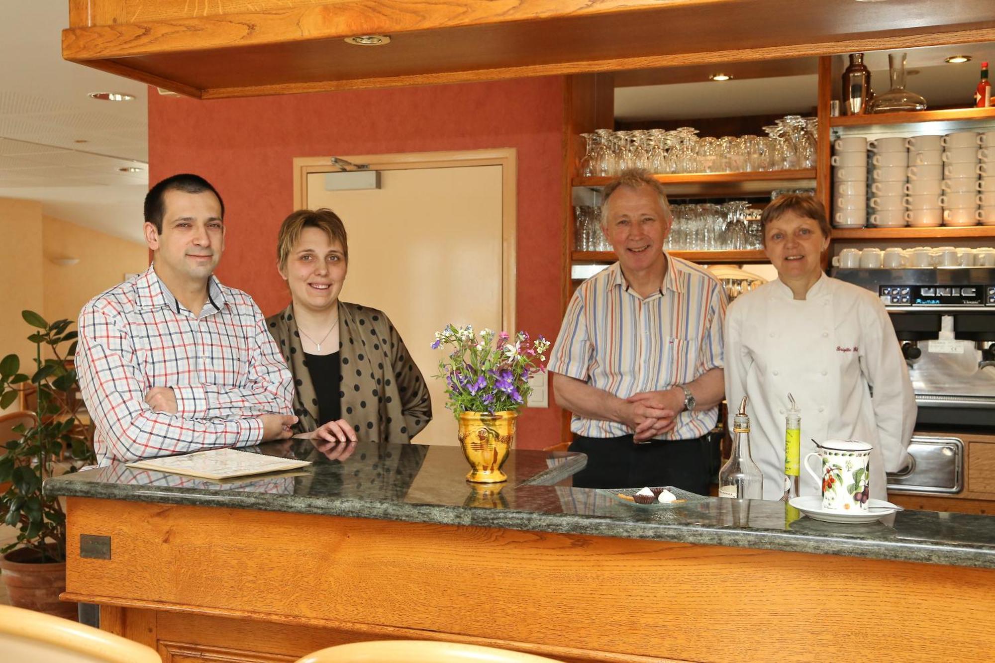 Logis Hotel Spa Restaurant Le Provence Lanarce Ngoại thất bức ảnh